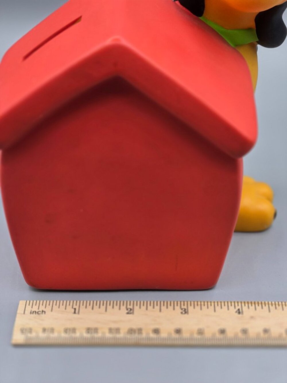 Vintage Walt Disney Pluto Red Doghouse Coin Bank With Orig Stopper Plug Cartoon - Picture 4 of 7